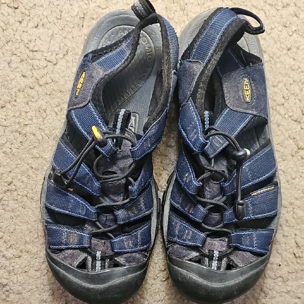 Keen Navy and Black Outdoor Sandals
